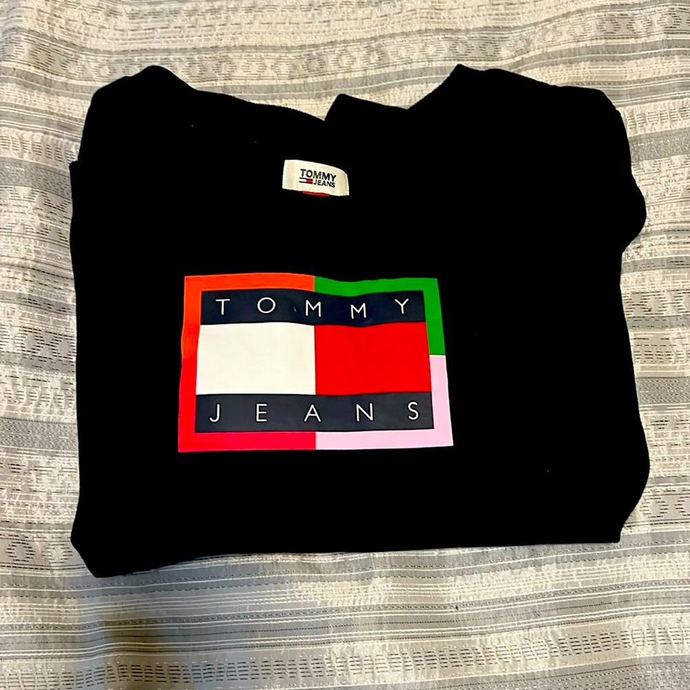 TOMMY HILFIGER CREWNECK